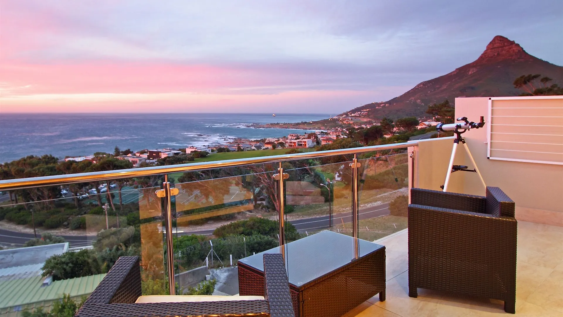 Sea Mount Daire Cape Town